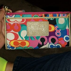 Coach daisy poppy c wallet wristlet